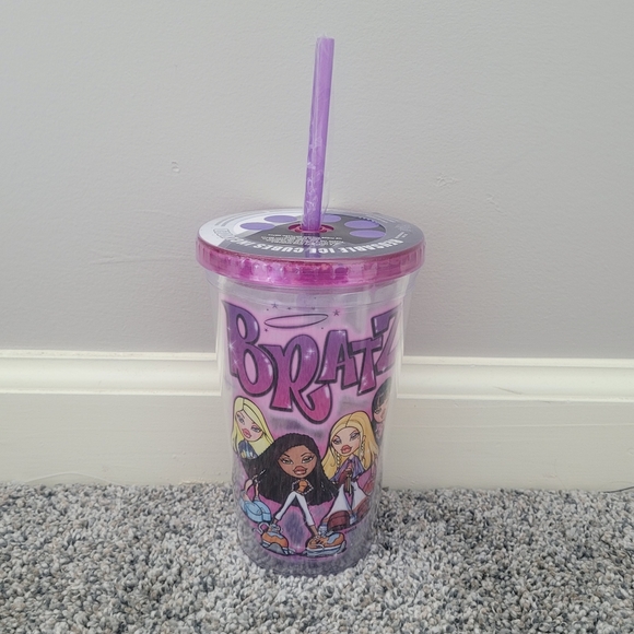 Bratz Girls Tumbler – Samantha Bratz Tumbler
